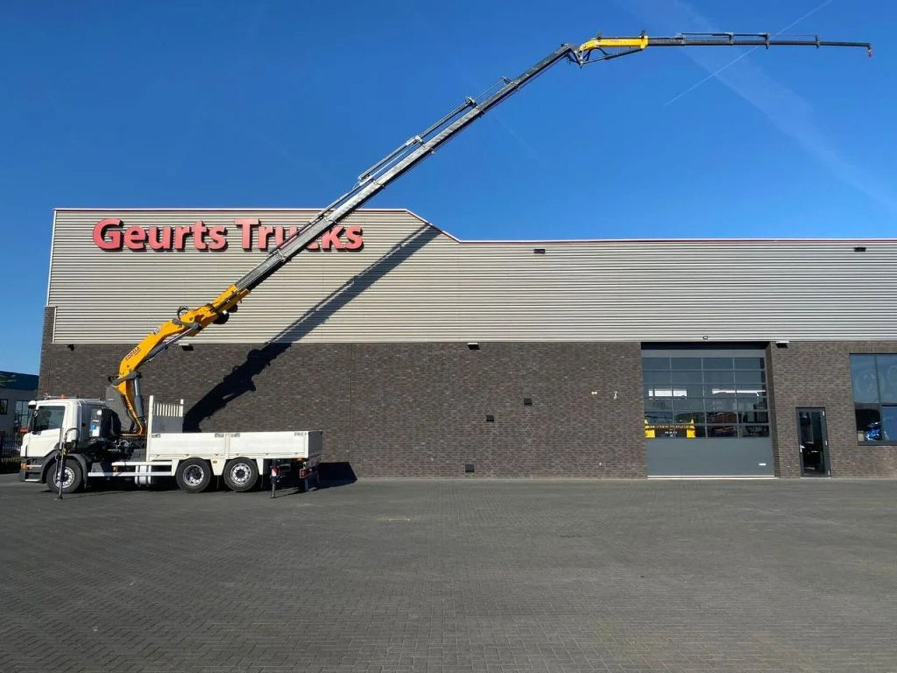 Scania P250 6X2 + COPMA 510.7 + JIB J4 KRAAN/KRAN/CRANE - Camião grua: foto 1 Scania P250 6X2 + COPMA 510.7 + JIB J4 KRAAN/KRAN/CRANE - Camião grua: foto 1