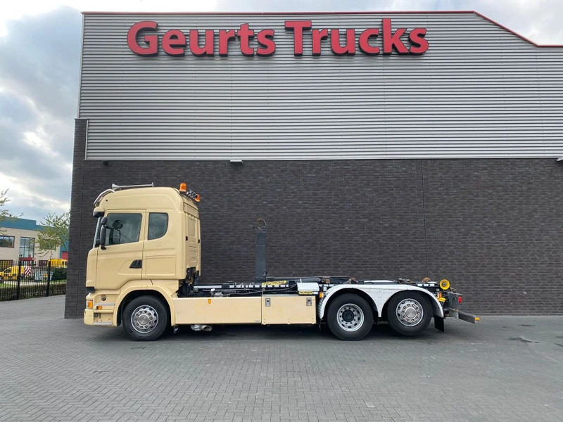 Scania R450 6X2 + PALFINGER HAAKARMSYSTEEM/ABROLLKIPPER/HOOKLIFT - Camião polibenne: foto 2 Scania R450 6X2 + PALFINGER HAAKARMSYSTEEM/ABROLLKIPPER/HOOKLIFT - Camião polibenne: foto 2