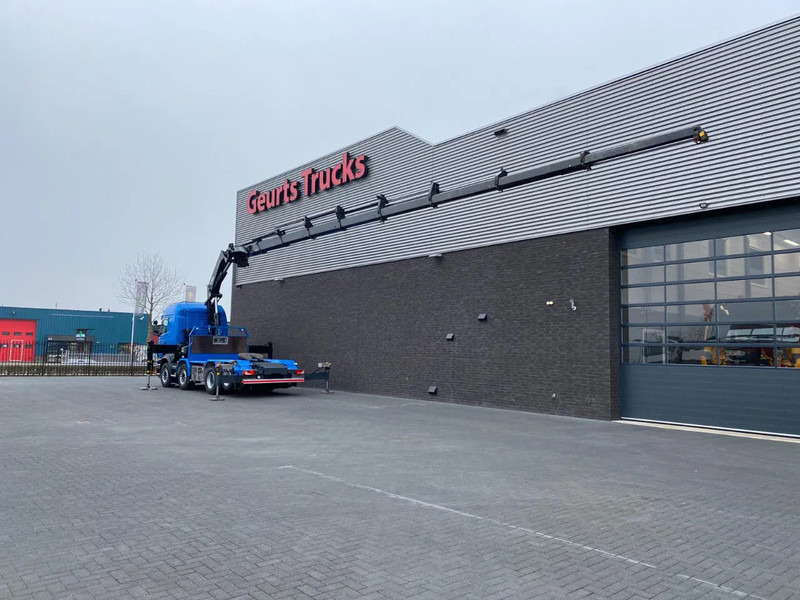 Scania R560 V8 8X2 TREKKER/BAKWAGEN + HIAB 477E-8 HIPRO KRAAN/KRAN/CRANE/GRUA - Camião grua: foto 5 Scania R560 V8 8X2 TREKKER/BAKWAGEN + HIAB 477E-8 HIPRO KRAAN/KRAN/CRANE/GRUA - Camião grua: foto 5