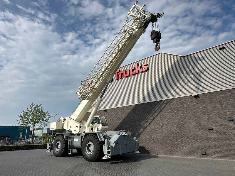 Terex RT130 ROUGH TERRAIN CRANE + JIB - Grua de estaleiro: foto 5 Terex RT130 ROUGH TERRAIN CRANE + JIB - Grua de estaleiro: foto 5