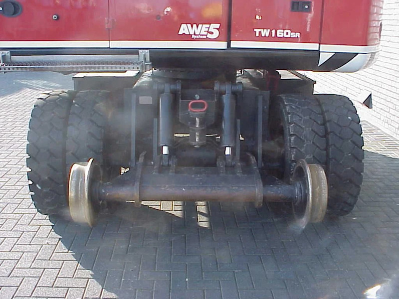 Terex TW 160 SR RAILWAY EXAVATOR - Escavadeira de rodas: foto 3 Terex TW 160 SR RAILWAY EXAVATOR - Escavadeira de rodas: foto 3