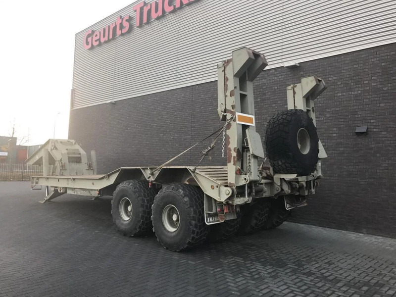 Trabosa 2 AXEL HEAVY DUTY LOWLOADER TANK TRANSPORT - Semi-reboque baixa: foto 3 Trabosa 2 AXEL HEAVY DUTY LOWLOADER TANK TRANSPORT - Semi-reboque baixa: foto 3