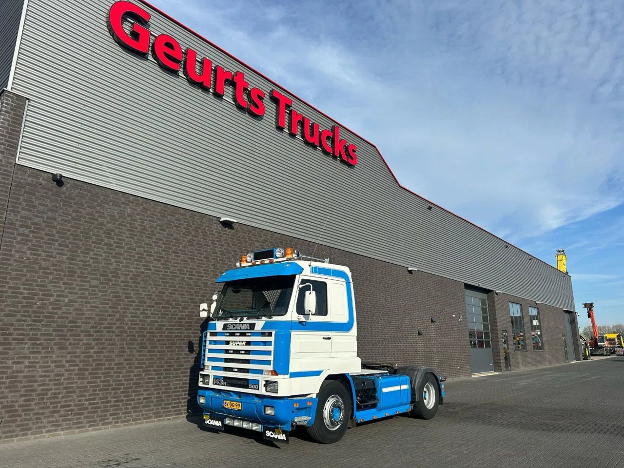 Scania R143-500 V8 H A4X2L 500PK TREKKER / SATTELZUG / - Tractor: foto 2 Scania R143-500 V8 H A4X2L 500PK TREKKER / SATTELZUG / - Tractor: foto 2
