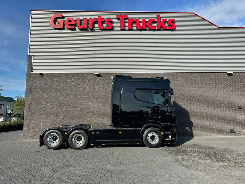 Scania S660 V8 6X2 LONGLINE SPECIAL INTERIOR BUFFL TREKKER MET HYDRAULIEK / SATTELZUG / TRACTOR UNIT / CAMIÓN - Tractor: foto 4 Scania S660 V8 6X2 LONGLINE SPECIAL INTERIOR BUFFL TREKKER MET HYDRAULIEK / SATTELZUG / TRACTOR UNIT / CAMIÓN - Tractor: foto 4