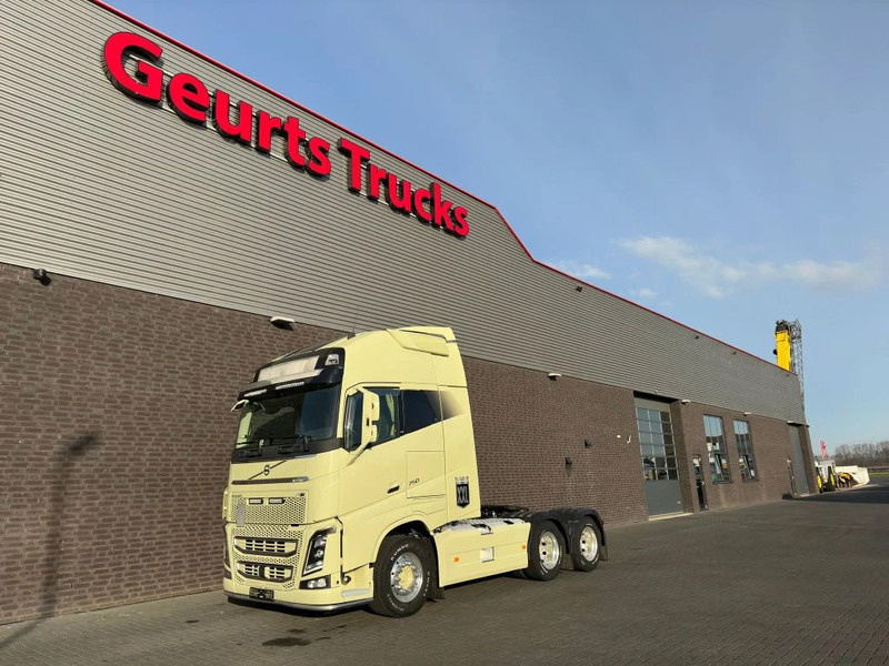 Volvo FH 16.750 6X4 XXL CABINE TREKKER/SZM/TRACTOR - Tractor: foto 2 Volvo FH 16.750 6X4 XXL CABINE TREKKER/SZM/TRACTOR - Tractor: foto 2
