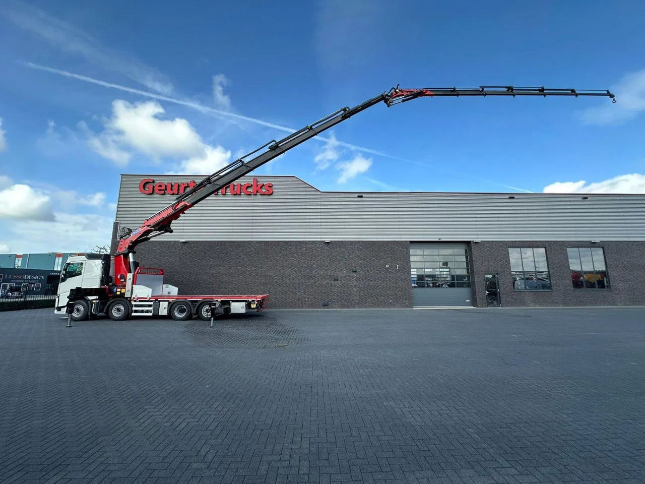Volvo FH 540 8X2 MET HMF 9520K-K6 + JIB FJ2000-K6 KRAA - Camião grua: foto 1 Volvo FH 540 8X2 MET HMF 9520K-K6 + JIB FJ2000-K6 KRAA - Camião grua: foto 1
