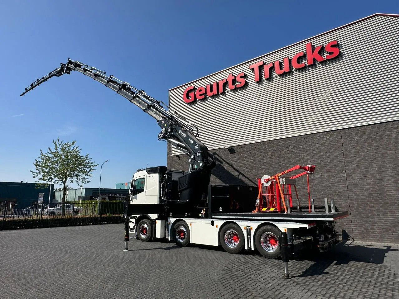 Volvo FH 540 8X4F R TREKKER / BAKWAGEN MET EFFER 1405/ - Camião grua: foto 3 Volvo FH 540 8X4F R TREKKER / BAKWAGEN MET EFFER 1405/ - Camião grua: foto 3