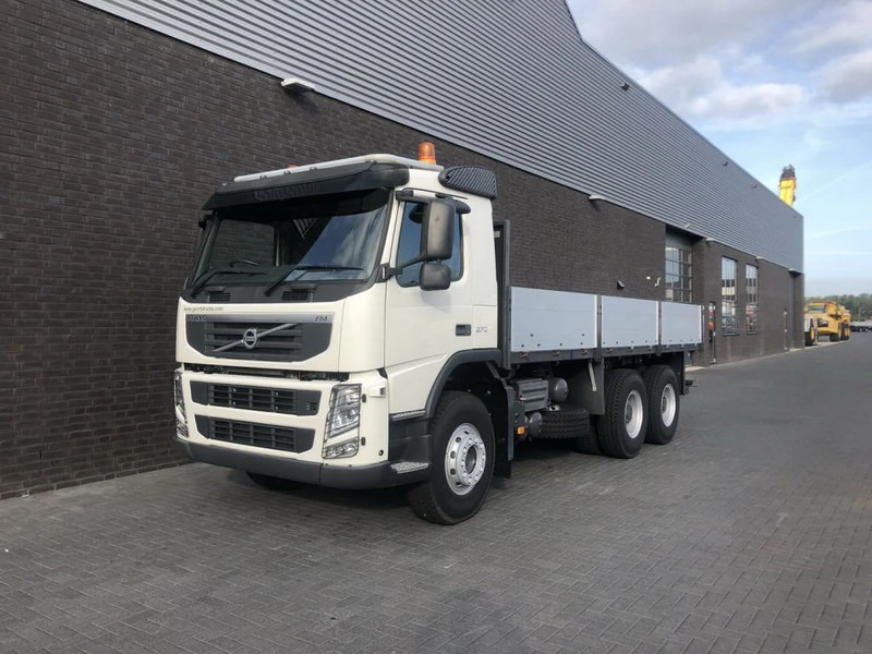 Volvo FM 370 6X4 CARGO TRUCK RHD UNUSED - Camião de caixa aberta/ Plataforma: foto 2 Volvo FM 370 6X4 CARGO TRUCK RHD UNUSED - Camião de caixa aberta/ Plataforma: foto 2