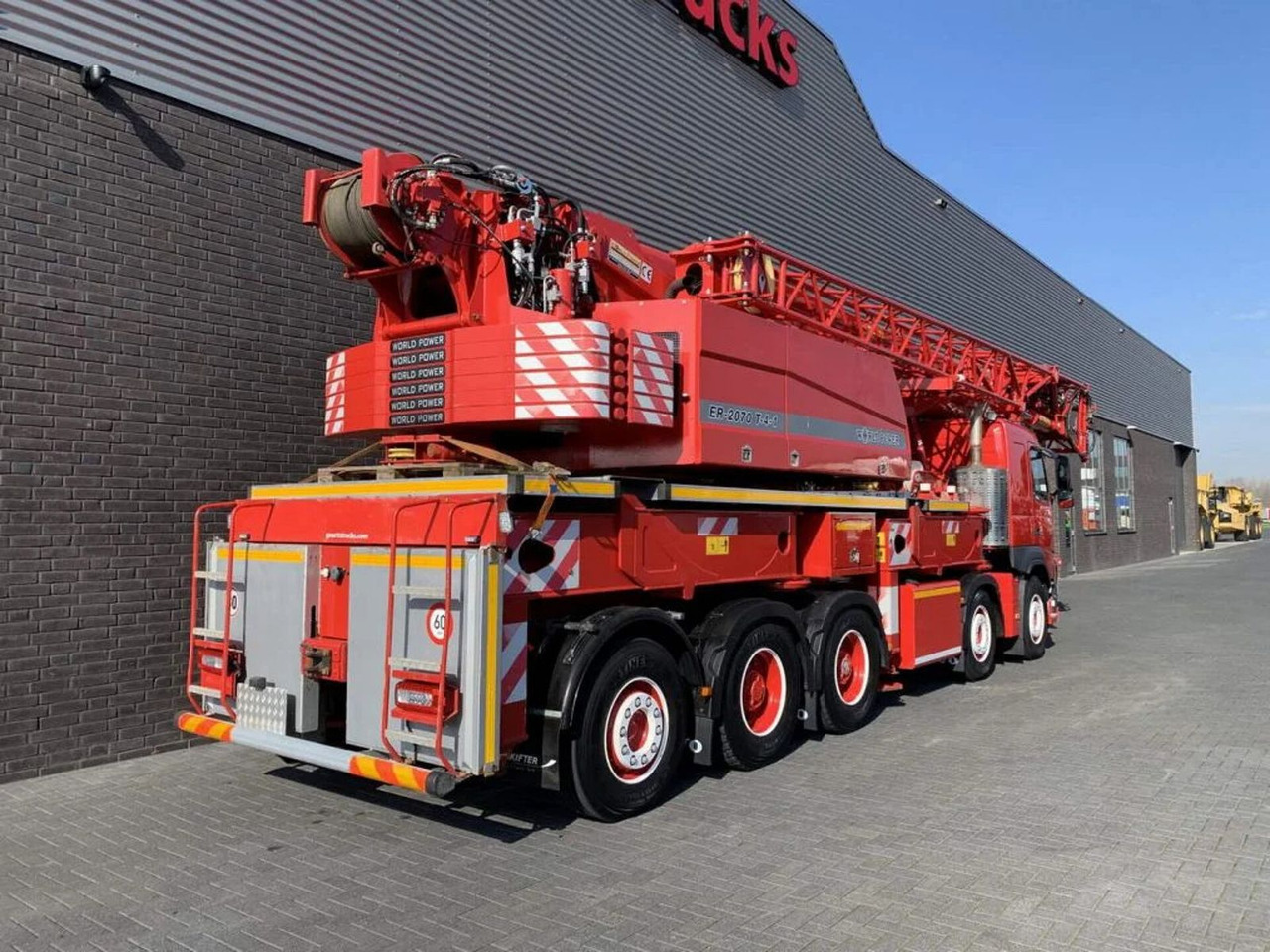 Volvo FM 460 ERKIN WORLD POWER ER 2070 T-4.1 CRANE/KRA - Camião grua: foto 5 Volvo FM 460 ERKIN WORLD POWER ER 2070 T-4.1 CRANE/KRA - Camião grua: foto 5