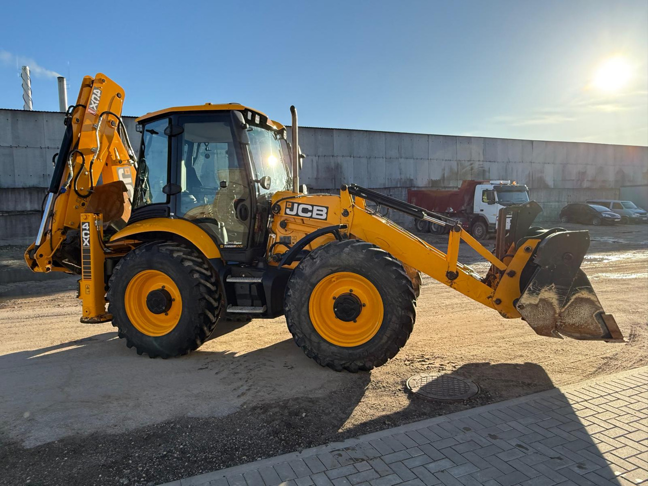 JCB 4cx jostic - Retroescavadeira: foto 1 JCB 4cx jostic - Retroescavadeira: foto 1