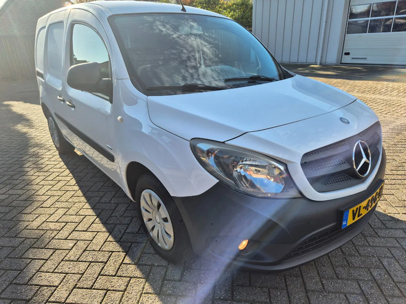 Mercedes-Benz Citan 108 CDI - Furgão compacto: foto 2 Mercedes-Benz Citan 108 CDI - Furgão compacto: foto 2