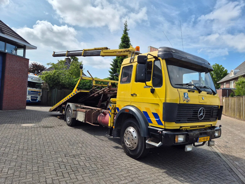 Mercedes-Benz SK 1420 afzetbak.kraan.lier... Bergingswagen - Caminhão reboque: foto 1 Mercedes-Benz SK 1420 afzetbak.kraan.lier... Bergingswagen - Caminhão reboque: foto 1
