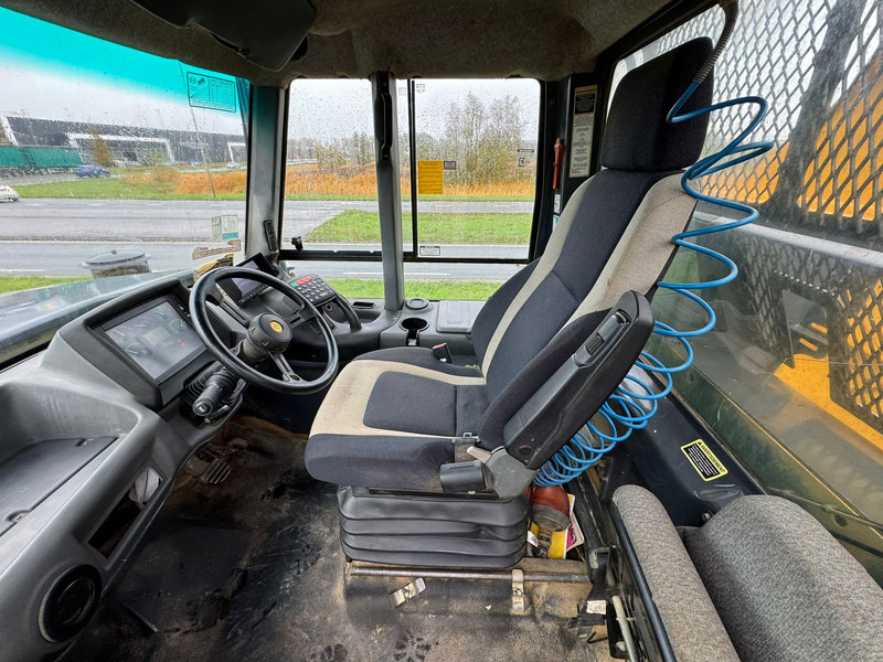 Caminhão articulado BELL B30D: foto 18 Caminhão articulado BELL B30D: foto 18