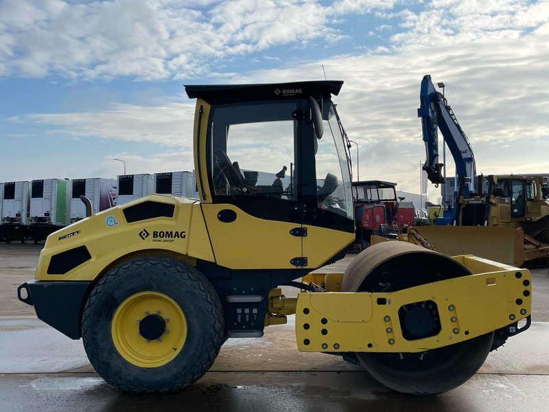 Bomag BW177D-5 | Airconditioning EPA /EU Stage V - Rolo: foto 5 Bomag BW177D-5 | Airconditioning EPA /EU Stage V - Rolo: foto 5
