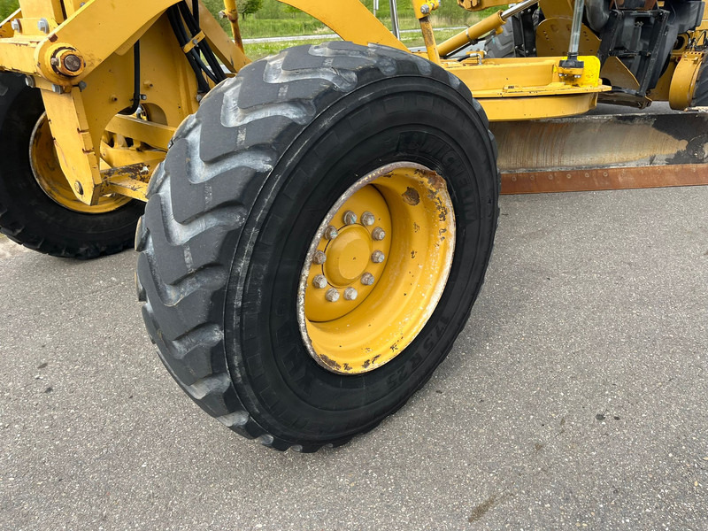 Motoniveladora Caterpillar 12M Motor Grader: foto 11