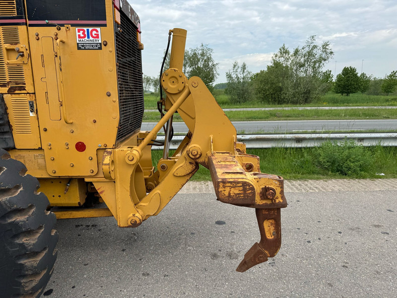 Motoniveladora Caterpillar 140H: foto 6