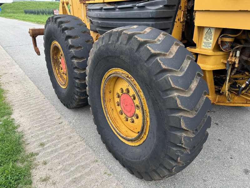 Motoniveladora Caterpillar 140H: foto 13