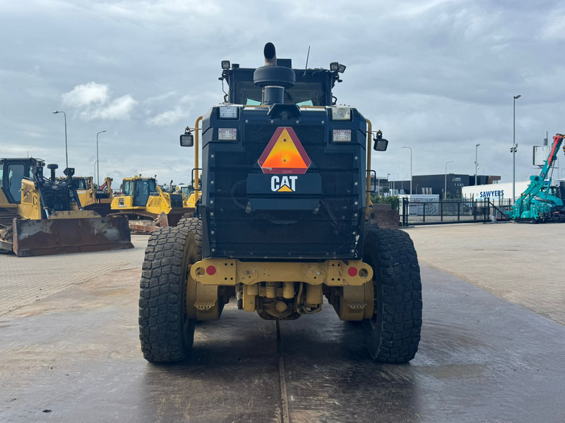 Caterpillar 140M2 AWD - Motoniveladora: foto 4 Caterpillar 140M2 AWD - Motoniveladora: foto 4