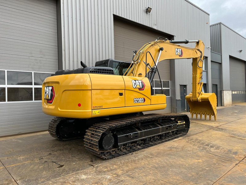 Caterpillar 323D3 - Escavadora de rastos: foto 5 Caterpillar 323D3 - Escavadora de rastos: foto 5