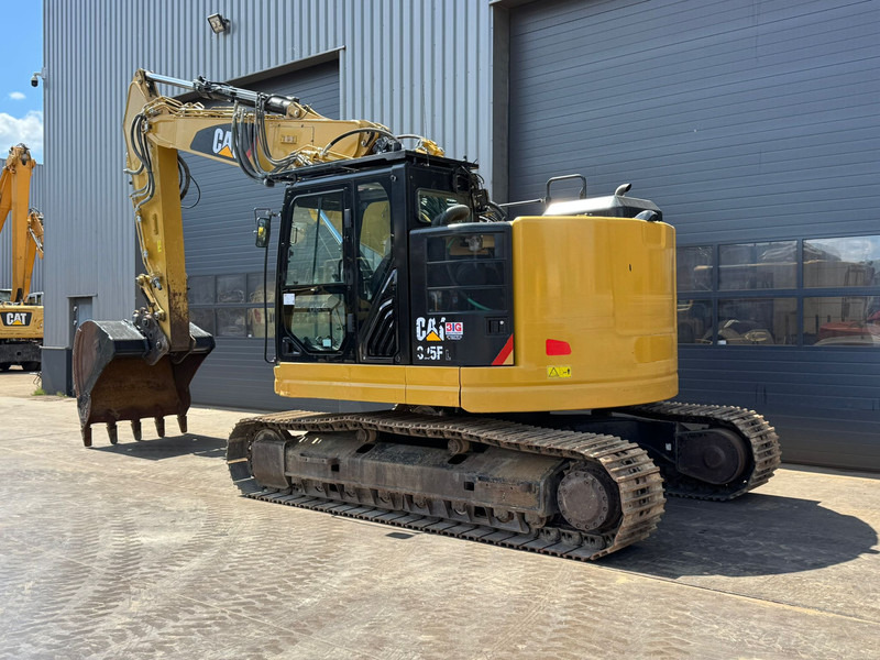 Caterpillar 325F LCR - 3 buckets - Escavadora de rastos: foto 2 Caterpillar 325F LCR - 3 buckets - Escavadora de rastos: foto 2