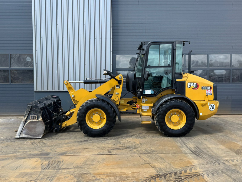 Caterpillar 908M CE + EPA - Pá carregadora de rodas: foto 1 Caterpillar 908M CE + EPA - Pá carregadora de rodas: foto 1