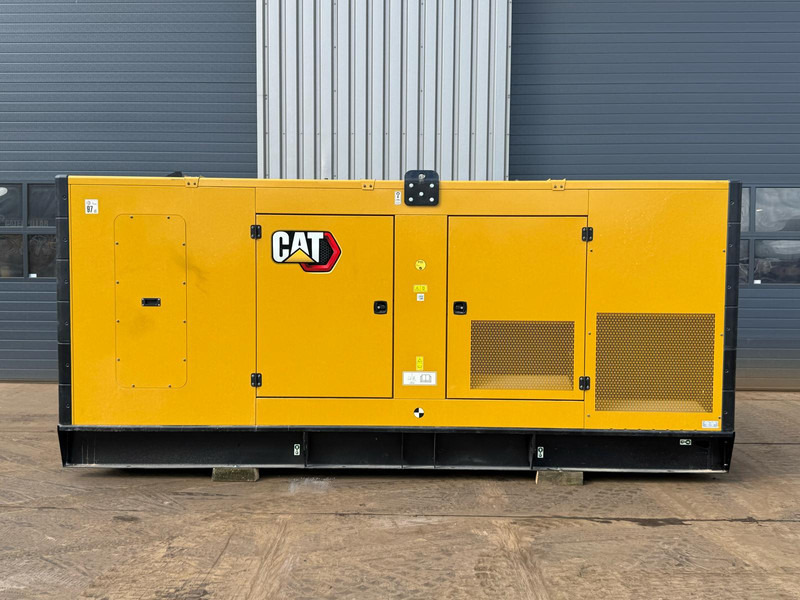 Caterpillar Caterpillar DE400E0 - C13 - 400 kVA Generator - Gerador elétrico: foto 1 Caterpillar Caterpillar DE400E0 - C13 - 400 kVA Generator - Gerador elétrico: foto 1