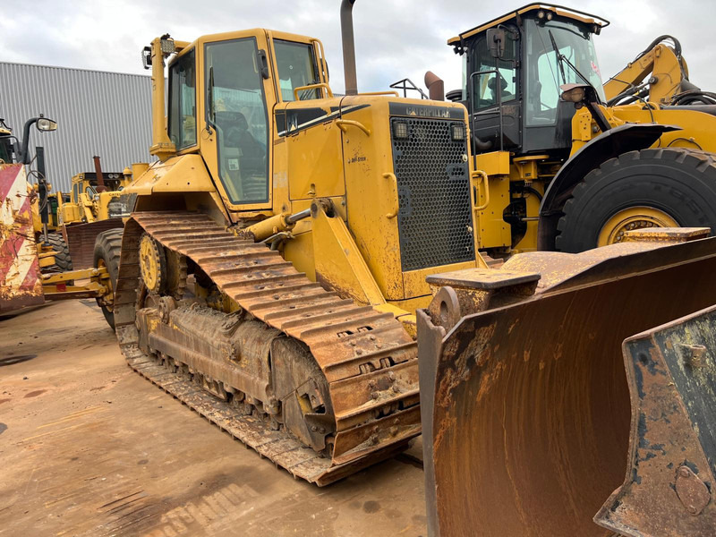 Caterpillar D6N XL - Buldôzer: foto 1 Caterpillar D6N XL - Buldôzer: foto 1