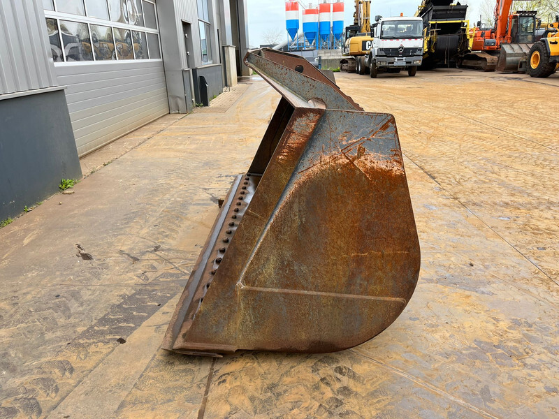 Doosan Bucket Doosan 3.5 CBM - Balde: foto 5 Doosan Bucket Doosan 3.5 CBM - Balde: foto 5