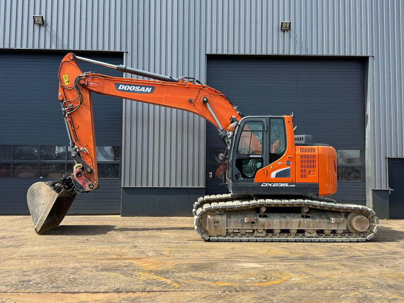 Doosan DX235LCR-5 - Escavadora de rastos: foto 1 Doosan DX235LCR-5 - Escavadora de rastos: foto 1