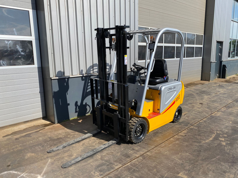 EASY LIFT CPD 20 Forklift - 2.000 kg loading cap. - Empilhador: foto 2 EASY LIFT CPD 20 Forklift - 2.000 kg loading cap. - Empilhador: foto 2