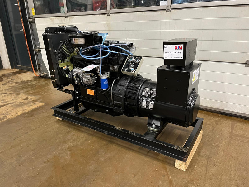 Giga power 37.5 KVA Open generator set - LT-W30GF - Gerador elétrico: foto 2 Giga power 37.5 KVA Open generator set - LT-W30GF - Gerador elétrico: foto 2