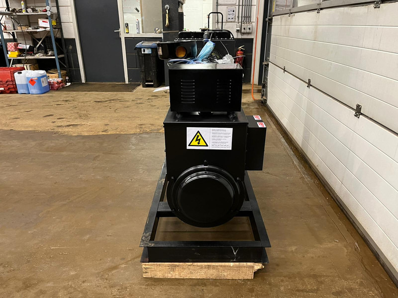 Giga power 37.5 KVA Open set - LT-W30GF - Gerador elétrico: foto 5 Giga power 37.5 KVA Open set - LT-W30GF - Gerador elétrico: foto 5