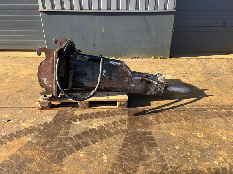 Hammer Mustang HM1000 CW40 - Martelo hidráulico: foto 1 Hammer Mustang HM1000 CW40 - Martelo hidráulico: foto 1