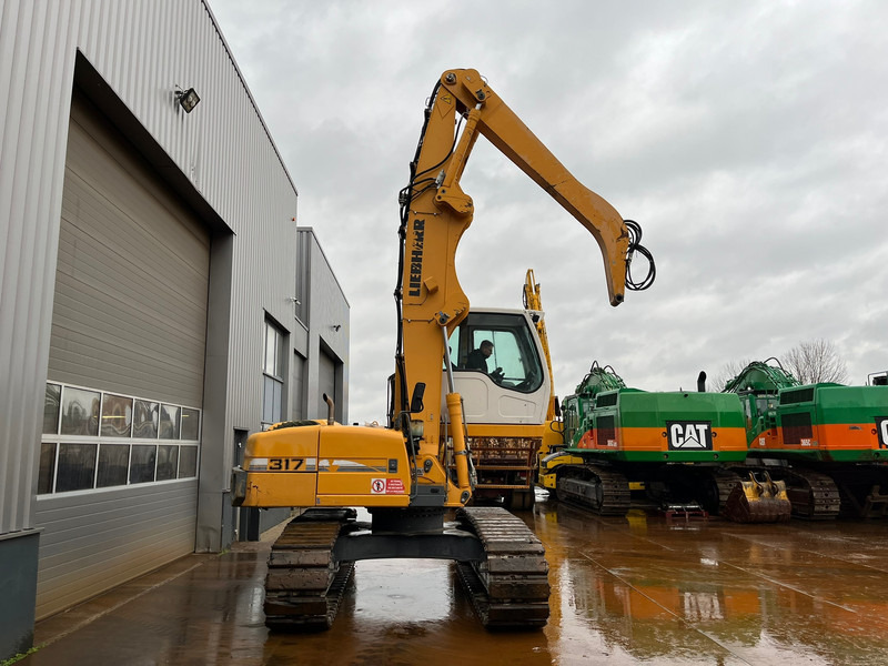 Locação financeira de Liebherr R317 Litronic Material Handler Liebherr R317 Litronic Material Handler: foto 10