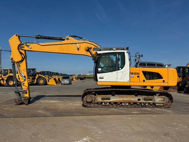 Liebherr R926 LC - Escavadora de rastos: foto 1 Liebherr R926 LC - Escavadora de rastos: foto 1
