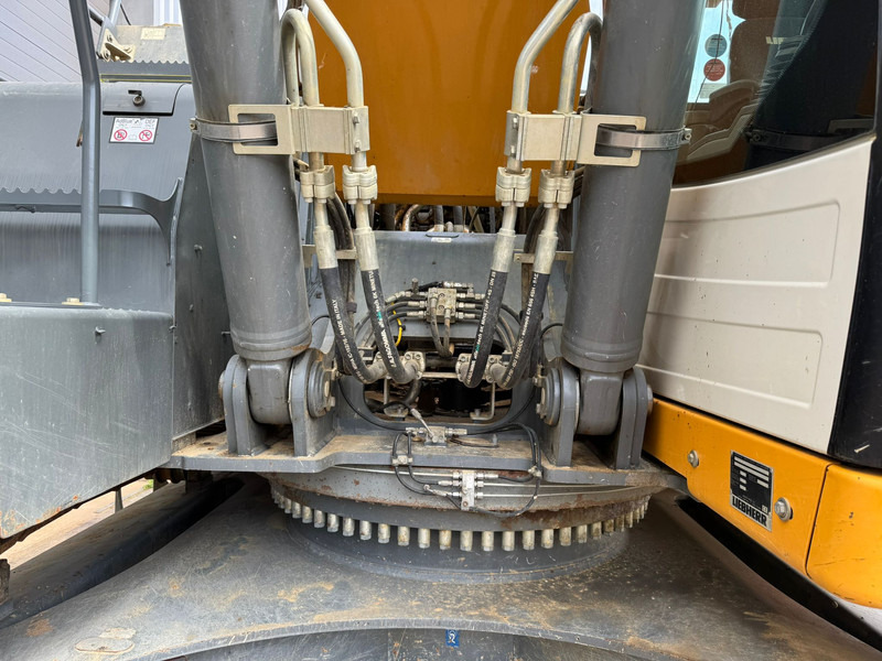 Escavadora de rastos Liebherr R945 S-HD (R944 / R946 / R950): foto 17