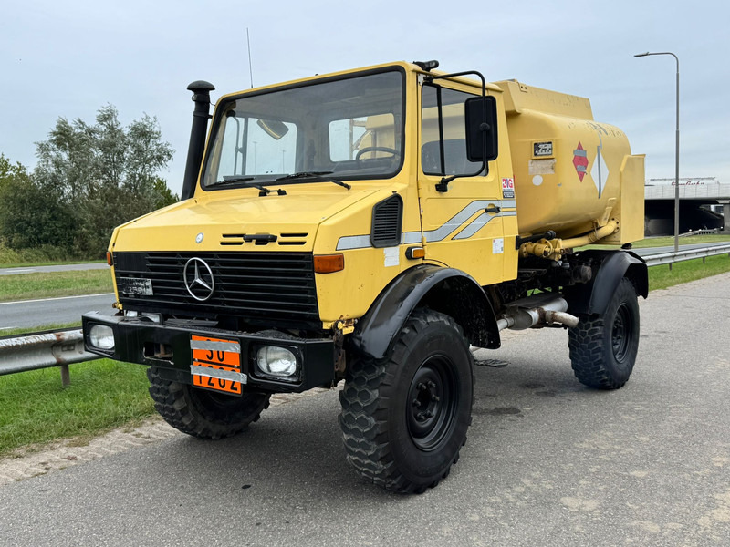 MERCEDESBENZ Unimog 427/11 4x4 - Camião basculante: foto 1 MERCEDESBENZ Unimog 427/11 4x4 - Camião basculante: foto 1