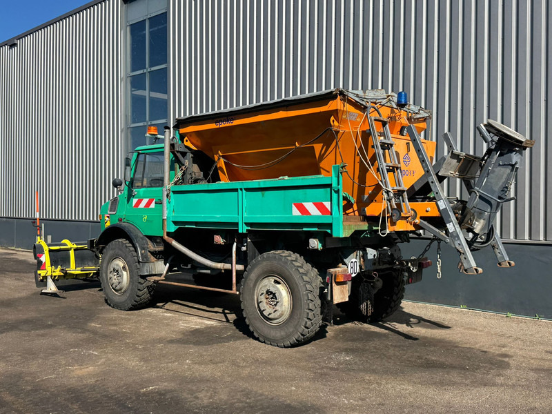 MERCEDESBENZ Unimog U1700 - Varredora urbana: foto 3 MERCEDESBENZ Unimog U1700 - Varredora urbana: foto 3