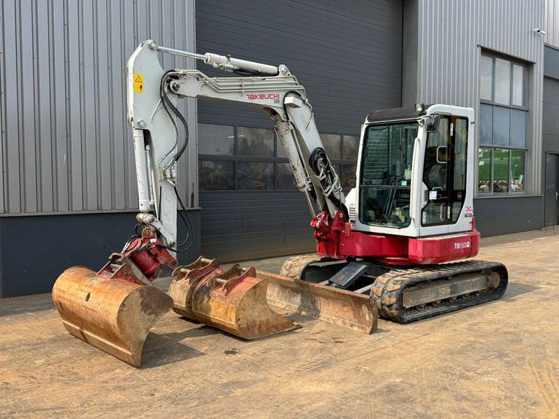 Takeuchi TB153 - Escavadeira: foto 1 Takeuchi TB153 - Escavadeira: foto 1