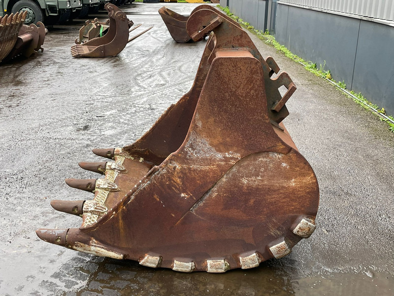 Verachtert Bucket with teeth - Balde: foto 2 Verachtert Bucket with teeth - Balde: foto 2