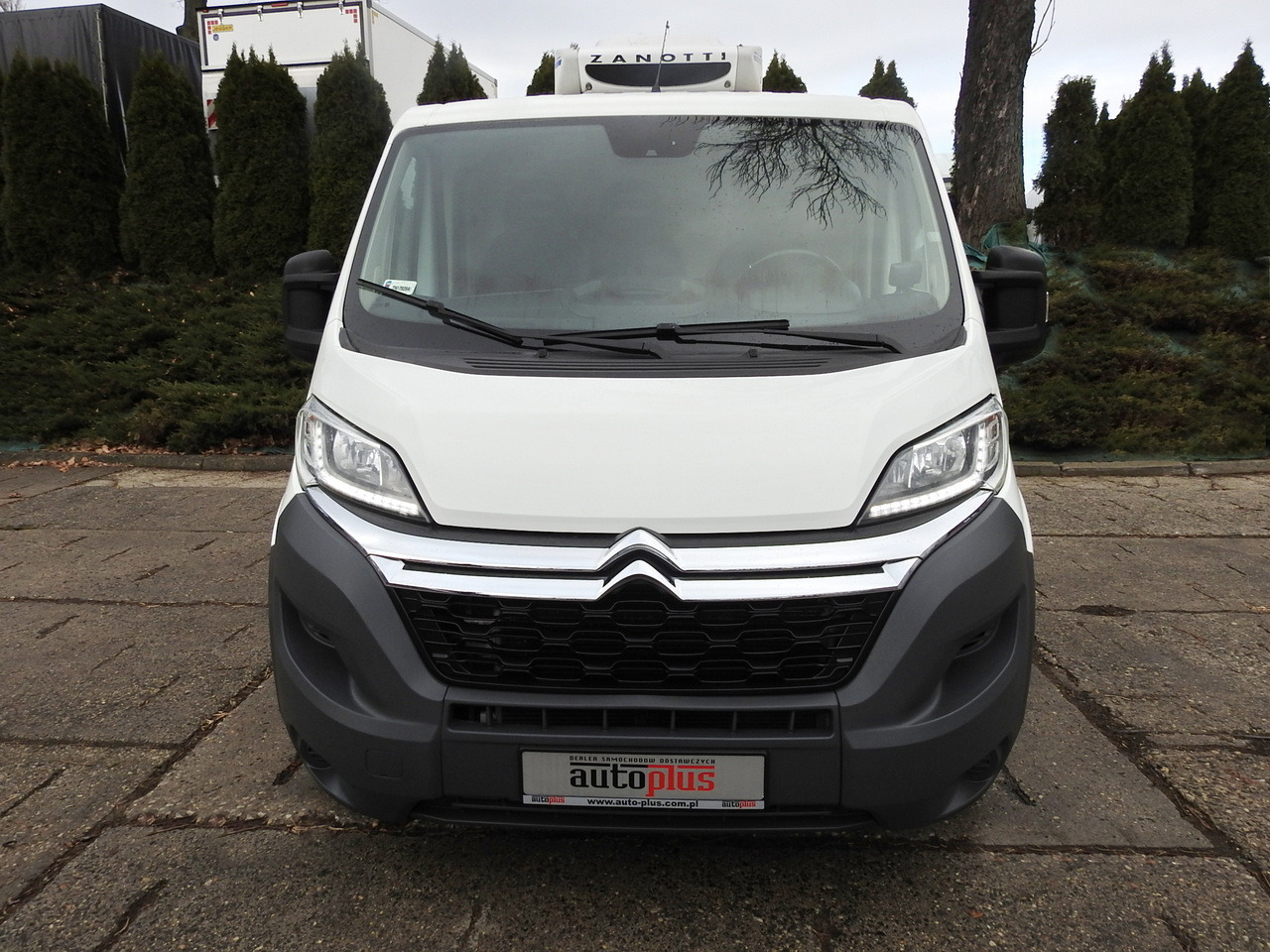 CITROEN JUMPER REFRIGERATOR VAN -5*C LED LIGHTS AIR CONDITIONING 130HP - Carrinha frigorífica: foto 5 CITROEN JUMPER REFRIGERATOR VAN -5*C LED LIGHTS AIR CONDITIONING 130HP - Carrinha frigorífica: foto 5