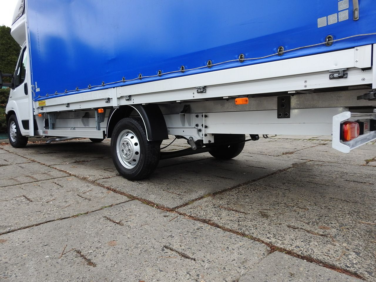 Carrinha de lona FIAT DUCATO TARPAULIN 10 PALLETS WEBASTO CRUISE CONTROL NAVIGATION AIR CONDITIONING 180HP: foto 16 Carrinha de lona FIAT DUCATO TARPAULIN 10 PALLETS WEBASTO CRUISE CONTROL NAVIGATION AIR CONDITIONING 180HP: foto 16