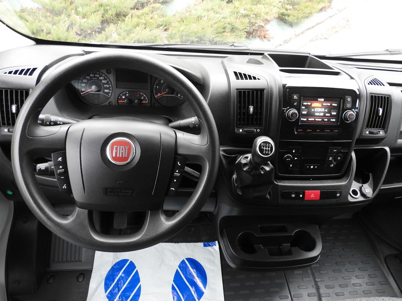 Carrinha de lona FIAT DUCATO TARPAULIN 10 PALLETS WEBASTO CRUISE CONTROL NAVIGATION AIR CONDITIONING 180HP: foto 28 Carrinha de lona FIAT DUCATO TARPAULIN 10 PALLETS WEBASTO CRUISE CONTROL NAVIGATION AIR CONDITIONING 180HP: foto 28