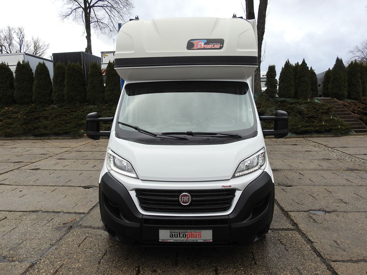 FIAT DUCATO TARPAULIN LIFT 9 PALLETS WEBASTO CRUISE CONTROL A/C LED LAMP 180HP - Carrinha de lona: foto 5 FIAT DUCATO TARPAULIN LIFT 9 PALLETS WEBASTO CRUISE CONTROL A/C LED LAMP 180HP - Carrinha de lona: foto 5
