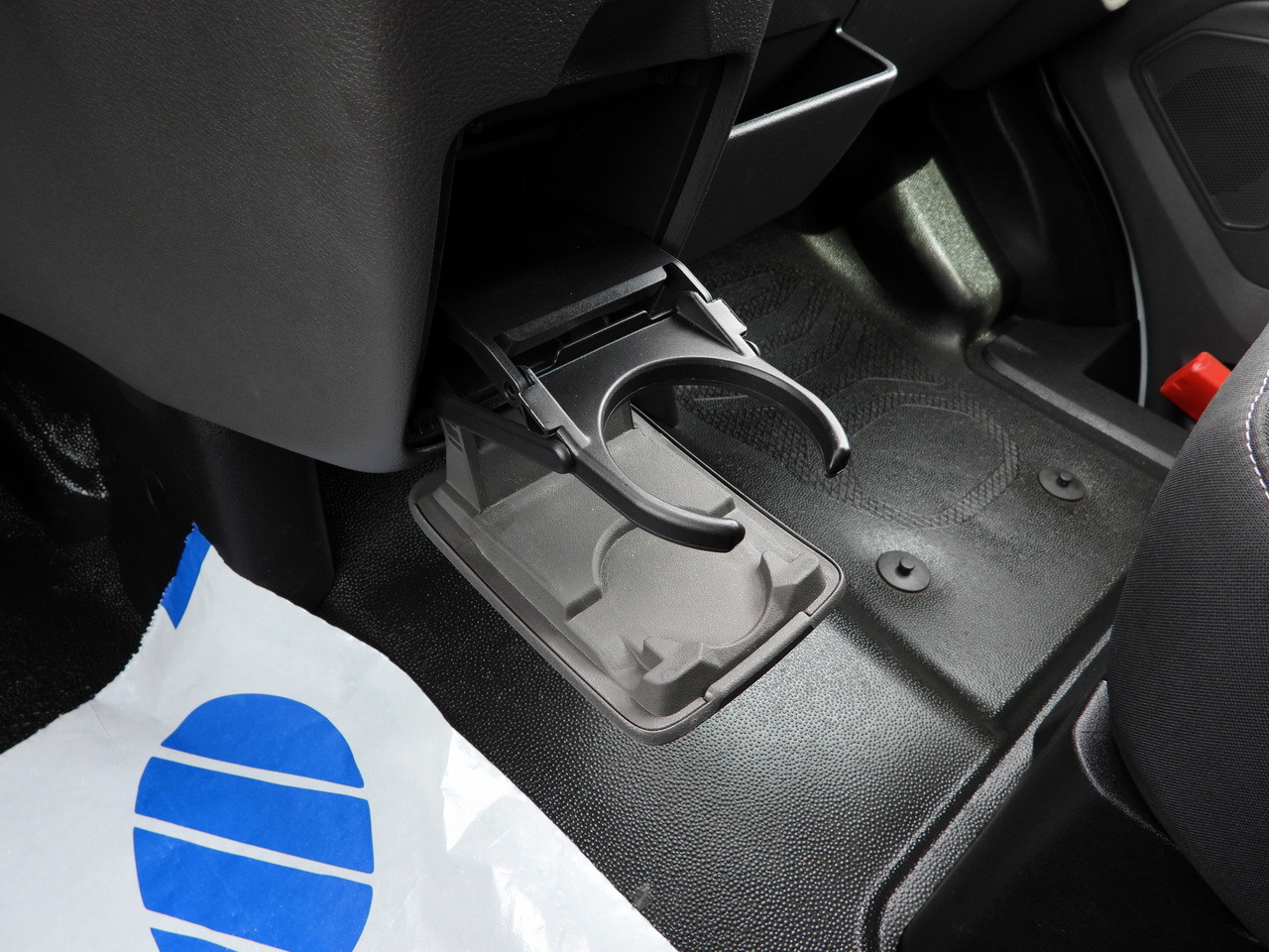 Locação financeira de FORD TRANSIT BOX 8 PALLETS CRUISE CONTROL AIR CONDITIONING  130HP FORD TRANSIT BOX 8 PALLETS CRUISE CONTROL AIR CONDITIONING  130HP: foto 38