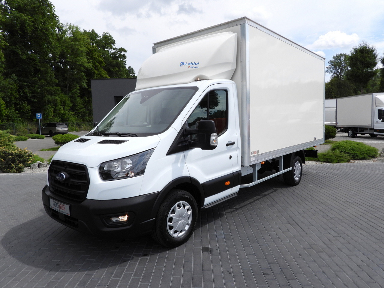 Locação financeira de FORD TRANSIT BOX 8 PALLETS CRUISE CONTROL AIR CONDITIONING  130HP FORD TRANSIT BOX 8 PALLETS CRUISE CONTROL AIR CONDITIONING  130HP: foto 18