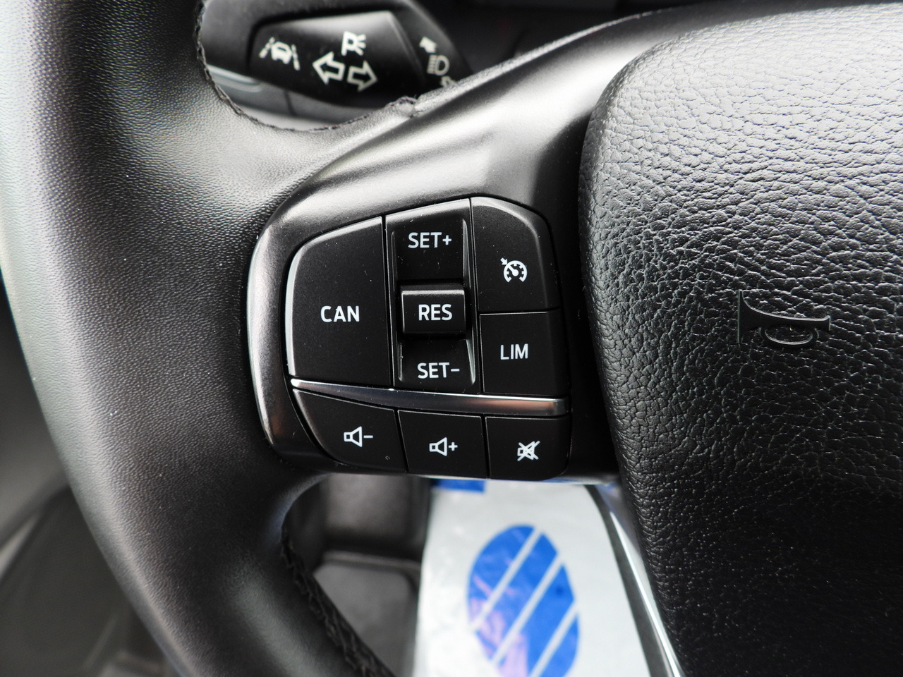 Locação financeira de FORD TRANSIT BOX 8 PALLETS CRUISE CONTROL AIR CONDITIONING  130HP FORD TRANSIT BOX 8 PALLETS CRUISE CONTROL AIR CONDITIONING  130HP: foto 30