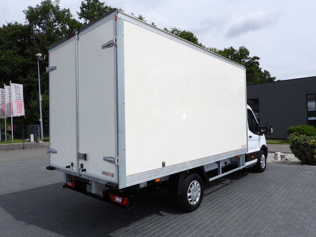 Locação financeira de FORD TRANSIT BOX 8 PALLETS CRUISE CONTROL AIR CONDITIONING  130HP FORD TRANSIT BOX 8 PALLETS CRUISE CONTROL AIR CONDITIONING  130HP: foto 13