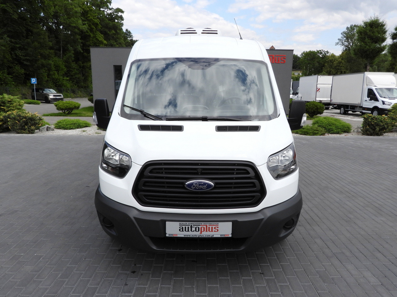 FORD TRANSIT REFRIGERATOR VAN 5*C AIR CONDITIONING 105HP - Carrinha frigorífica: foto 5 FORD TRANSIT REFRIGERATOR VAN 5*C AIR CONDITIONING 105HP - Carrinha frigorífica: foto 5