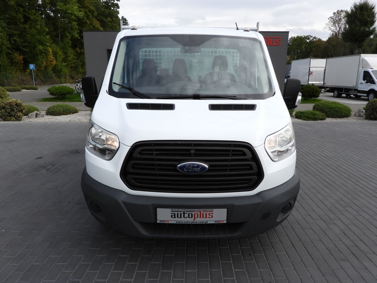 FORD TRANSIT TIPPER TWIN WHEELS 155HP - Carrinha basculante: foto 5 FORD TRANSIT TIPPER TWIN WHEELS 155HP - Carrinha basculante: foto 5